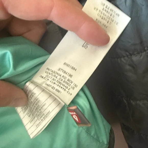 Patagonia Pullover Quilted Hoodie Jacket - Picture 5 of 7